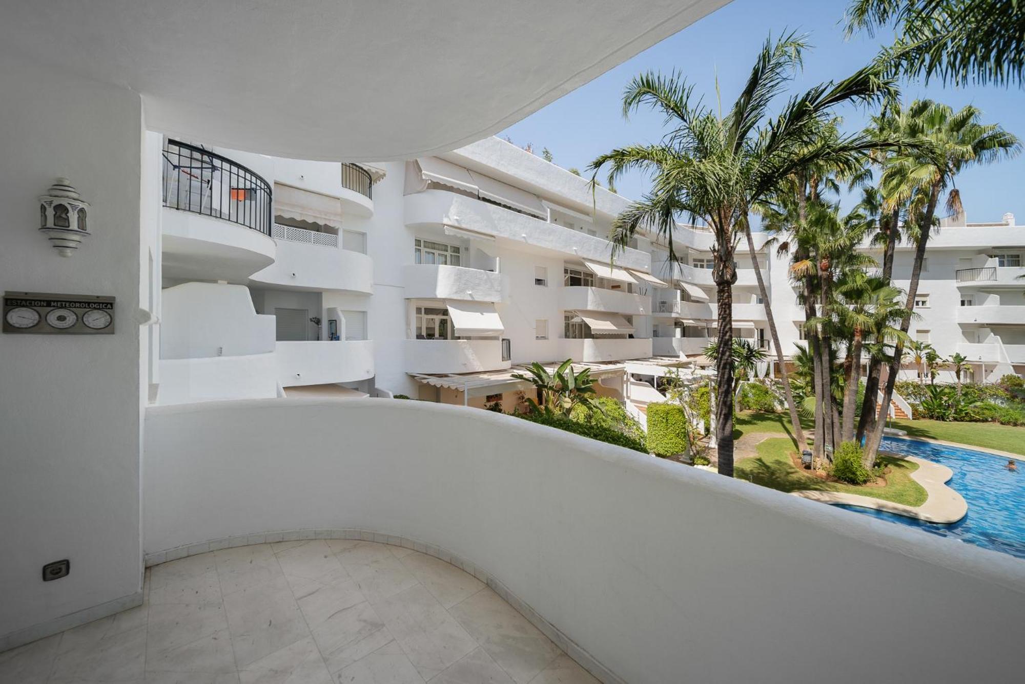 Marbella Real Seaside Διαμέρισμα Δωμάτιο φωτογραφία